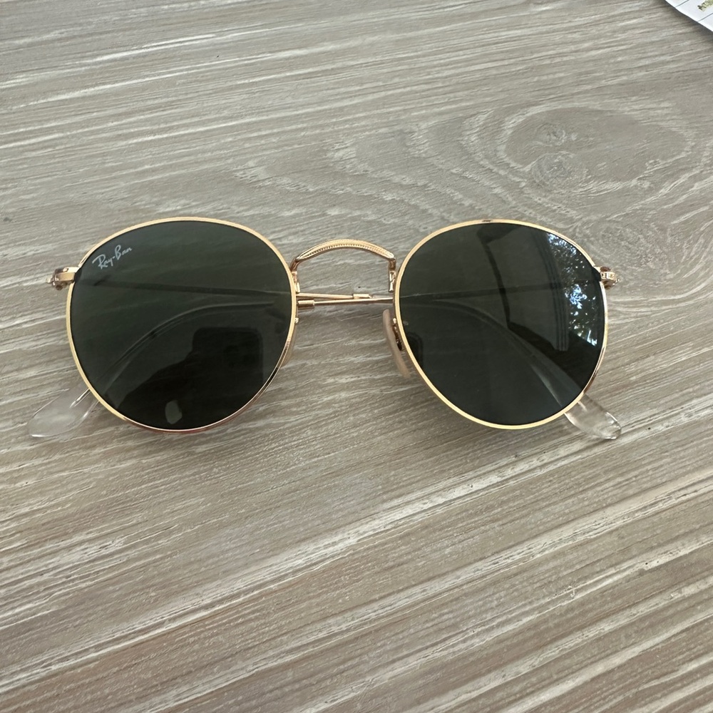 Ray-Ban Gold Frame Round Sunglasses